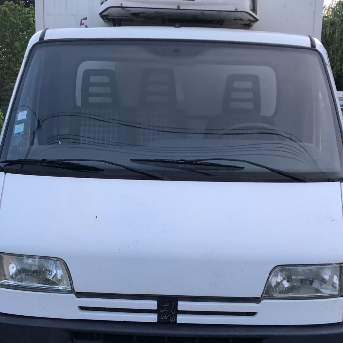 Camion frigorifique 12m3 permis B